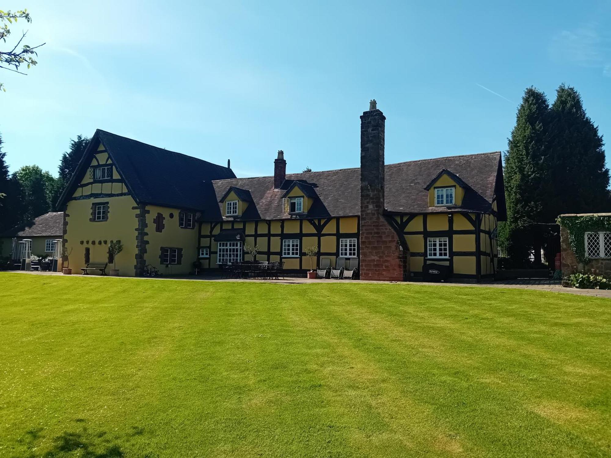 Villa Dovehouse Farm Birmingham Esterno foto